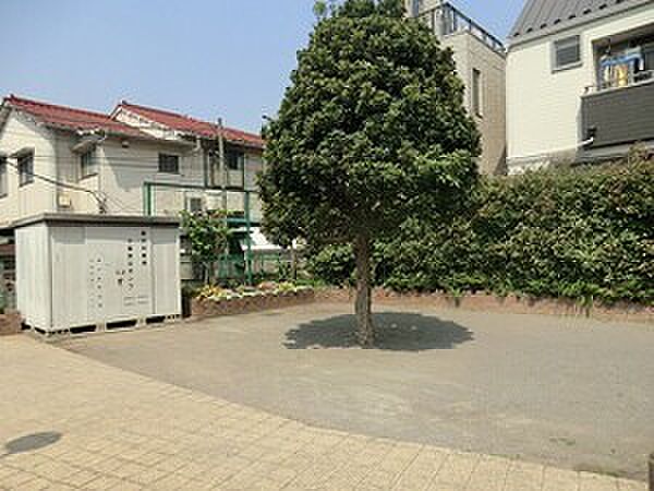 周辺を拡大表示