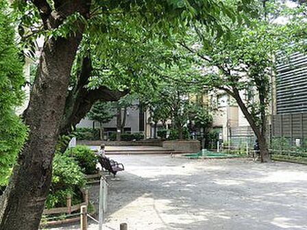 三田松坂児童遊園