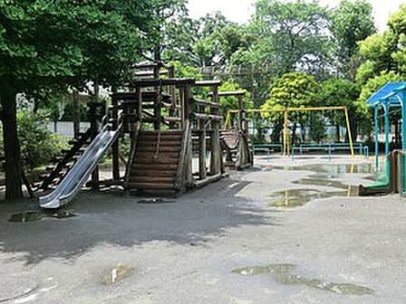 周辺環境:代々木西原公園
