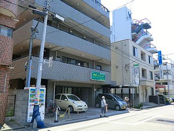 周辺を拡大表示