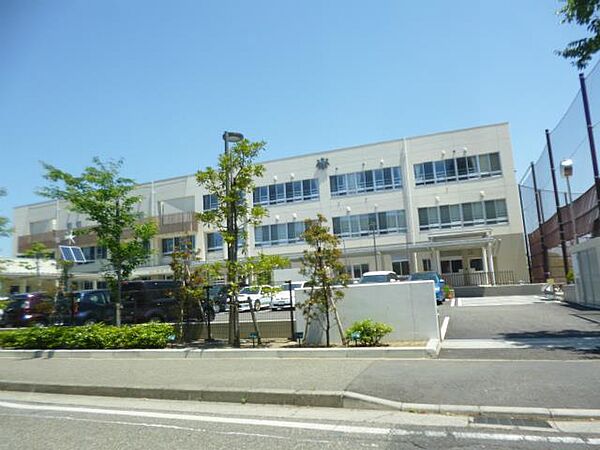 画像20:新潟市立笹口小学校(310m)