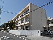 和歌山市立有功小学校まで190m