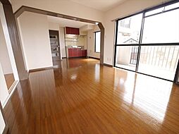 ラ・プリマヴェーラ　C 302 3階2LDKのリビング/ダイニング