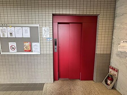 エレベーター