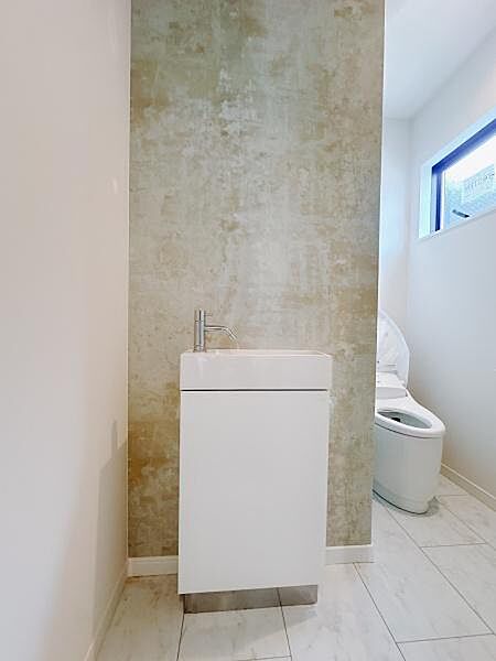 トイレを拡大表示