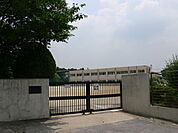 名古屋市立東丘小学校まで480m