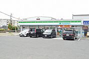 ファミリーマート平針住宅店まで440m