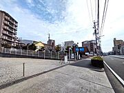 現地と前面道路