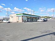 ファミリーマート日進白山店まで500m