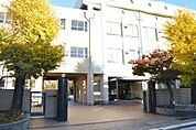 名古屋市立汐路小学校まで350m
