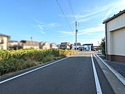 現地と前面道路