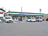 周辺：ファミリーマート日進東山店まで950m
