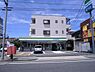 周辺：ファミリーマート天白元八事店まで650m