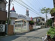 六会幼稚園まで238m