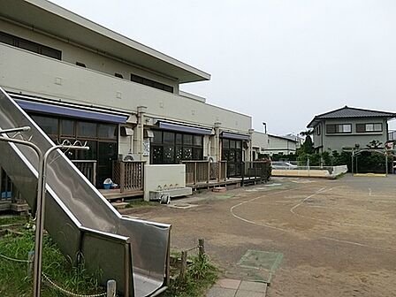 藤沢市浜見保育園まで1628m