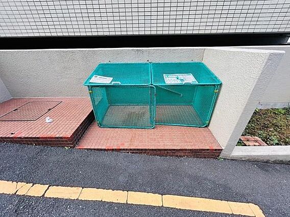 ゴミ置き場