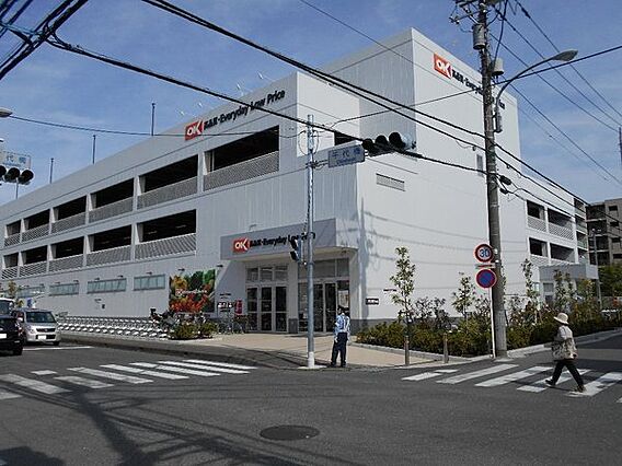 オーケー川和町...
