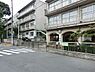 周辺：横浜市立老松中学校まで532m