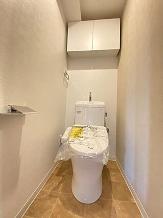 白を基調とした...