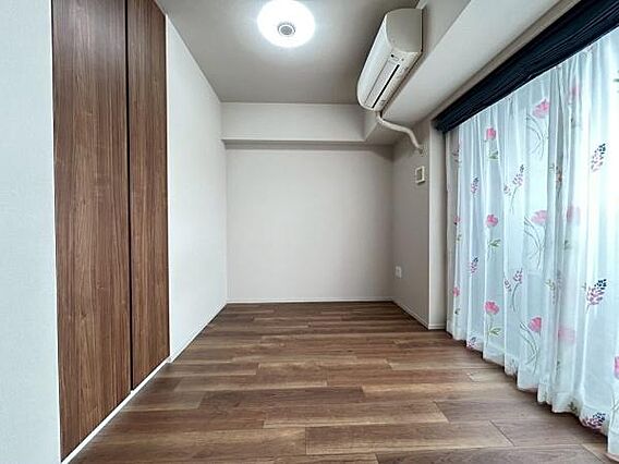 4.2帖の洋室...