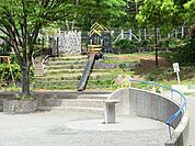 三ツ沢下町公園まで650m