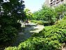 周辺：山谷公園まで800m