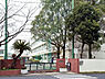 周辺：横浜市立左近山中学校まで800m