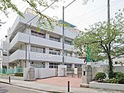 横浜市立共進中学校まで430m