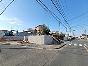 現地ご案内いたします、お気軽にお問い合わせください。