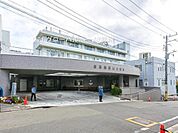 医療法人社団三喜会横浜新緑総合病院まで1400m
