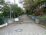 周辺：横浜市立仲尾台中学校まで880m