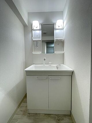 洗面台下部のキ...