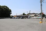 セブンイレブン松伏築比地店まで653m