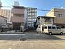 その他：前面道路が広く車の出入りもスムーズに行えます。周