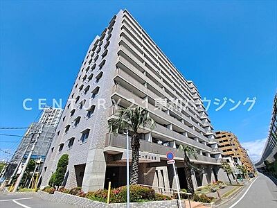 外観:外観デザイン!時代に左右されない正統派の美しいタイル張りマンションです♪ご希望の方はお電話ください。フリーコール:0120-505-750 外観:外観デザイン!時代に左右されない正統派の美しいタイル張りマンションです♪ご希望の方はお電話ください。フリーコール:0120-505-750
