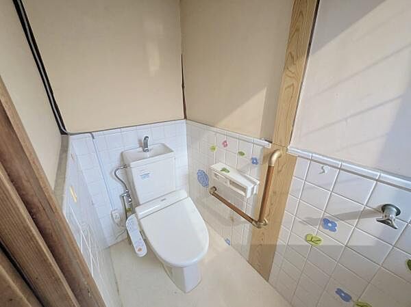 トイレを拡大表示
