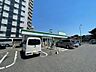 周辺：ファミリーマートまで徒歩１分