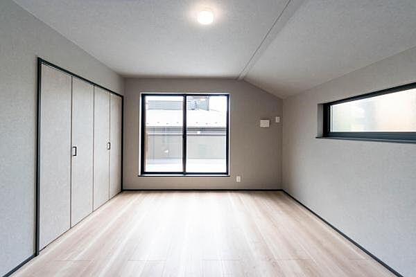 洋室を拡大表示