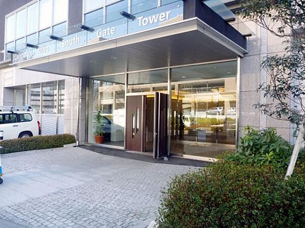 エントランスを拡大表示