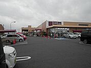 山新勝田店まで1701m