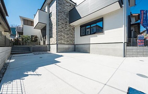 「広々カースペ...