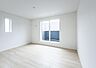 洋室：「Bed Room」落ち着いた色合い、シンプルなデザイン。洋室として大事なお部屋です。