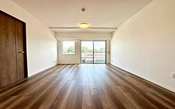 ガーデンホーム東寺尾ヒルズ 2SLDKのリビング/ダイニング