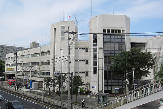 横浜市金沢区役...