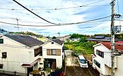 《眺望》　■目の前には気持ちの良い青空が広がります。