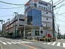周辺：三和百合ヶ丘店食品館まで1499m、品ぞろえが豊富。店員さんが親切。他のスーパーには無い美味しいお菓子があって、見つけるのが楽しいです。