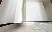 《玄関》　我が家の顔である玄関。帰るのが楽しみになりますね。