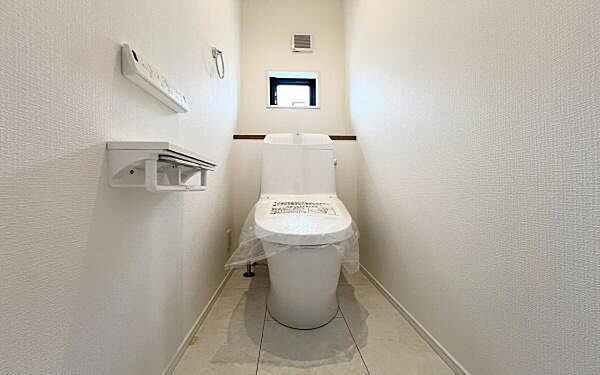 トイレを拡大表示