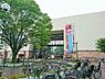 周辺：イオンスタイル東神奈川まで1164m、各種専門店もあり、生活雑貨や食料品が揃います。