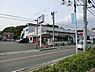 周辺：やまか津西店まで751m、ウェブサイト・紙チラシでオススメ商品情報を事前に調べて、お手ごろ価格で楽しいお買い物が楽しめます。